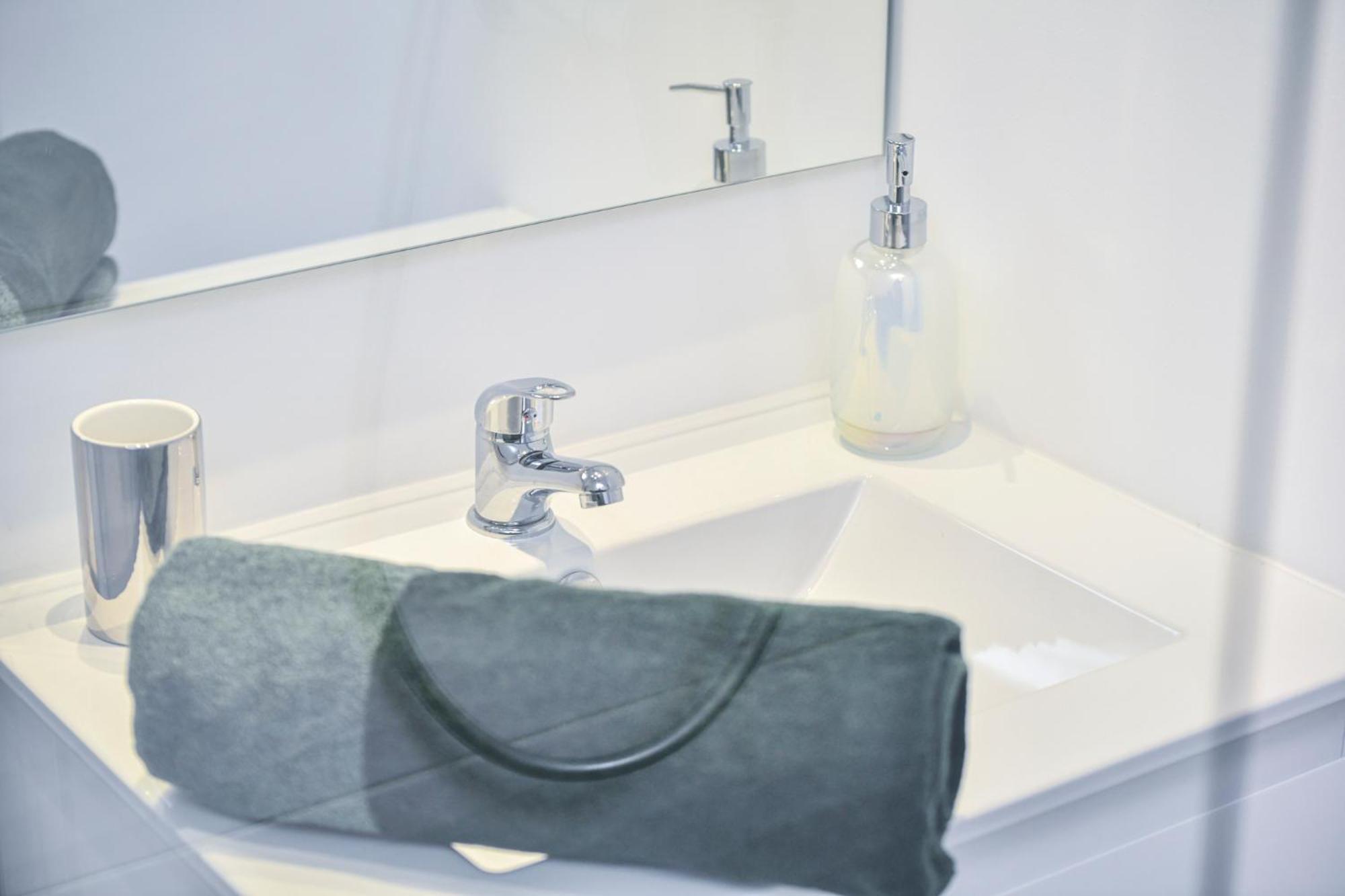 Studio Magda - Fibre Et Tv - Calme Et Confortable Saint-Quentin  Eksteriør bilde